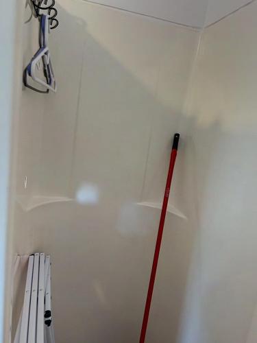 Autre - 1 Rivière Hall, Paspébiac, QC - Indoor Photo Showing Other Room