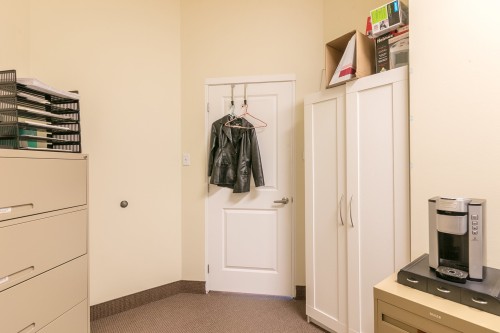 Bureau - 105-1695 Boul. Laval, Laval (Laval-Des-Rapides), QC - Indoor Photo Showing Other Room