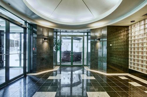 Interior - 100-1695 Boul. Laval, Laval (Laval-Des-Rapides), QC - Indoor Photo Showing Other Room