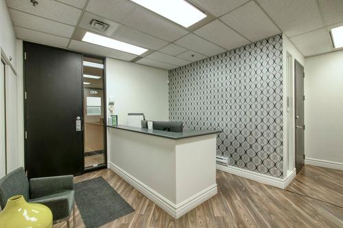Réception - 410-1695 Boul. Laval, Laval (Laval-Des-Rapides), QC - Indoor Photo Showing Other Room