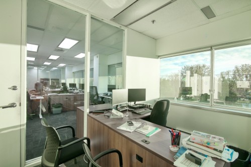 Bureau - 230-1695 Boul. Laval, Laval (Laval-Des-Rapides), QC - Indoor Photo Showing Office