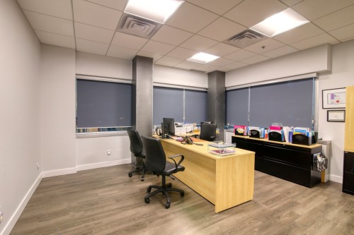 Bureau - 230-1695 Boul. Laval, Laval (Laval-Des-Rapides), QC - Indoor Photo Showing Office