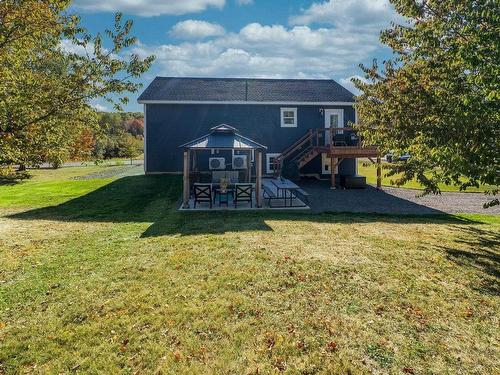 13691 Highway 1, Hants Border, NS 