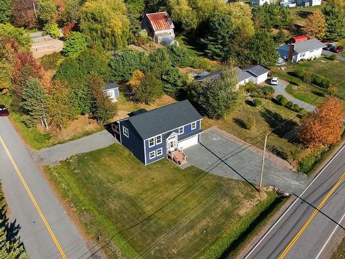 13691 Highway 1, Hants Border, NS 