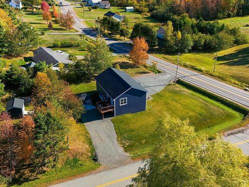 13691 Highway 1, Hants Border, NS 