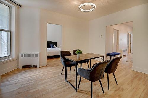 Dining room - 4300 Rue St-Denis, Montréal (Le Plateau-Mont-Royal), QC - Indoor Photo Showing Dining Room
