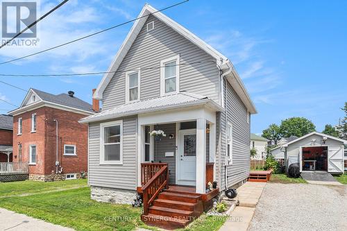 25 KENSINGTON AVENUE  Smiths Falls, ON K7A 2K6