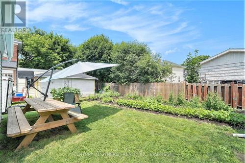 25 Kensington Avenue, Smiths Falls, ON - Outdoor