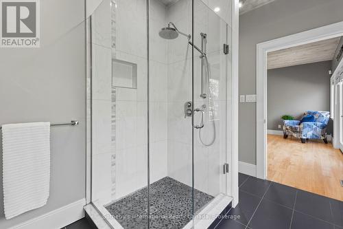 64 Bowyer Road, Huntsville (Chaffey), ON - Indoor Photo Showing Bathroom