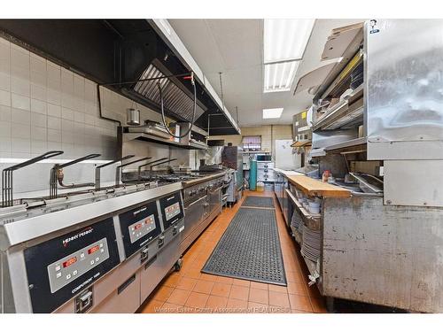 22 Main Street East, Kingsville, ON 