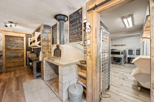 Commerce - 1034 Boul. Rolland-Cloutier, Lantier, QC - Indoor Photo Showing Other Room