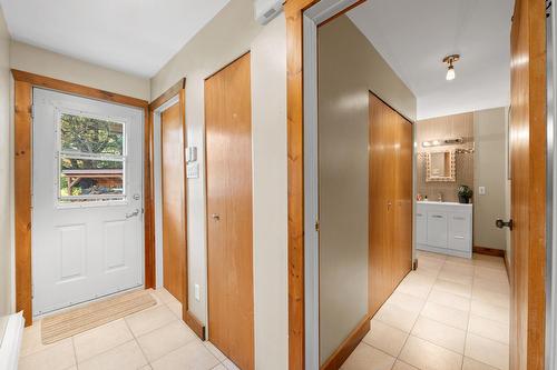 Hall d'entrée/Vestibule - 1034 Boul. Rolland-Cloutier, Lantier, QC - Indoor Photo Showing Other Room