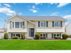 196 Sunshine DR  Moncton, NB E1G 2E1