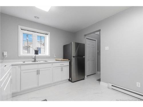 196 Sunshine Dr, Moncton, NB 