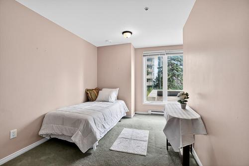 Bedroom - 201-7928 Ch. Kingsley, Côte-Saint-Luc, QC - Indoor Photo Showing Bedroom
