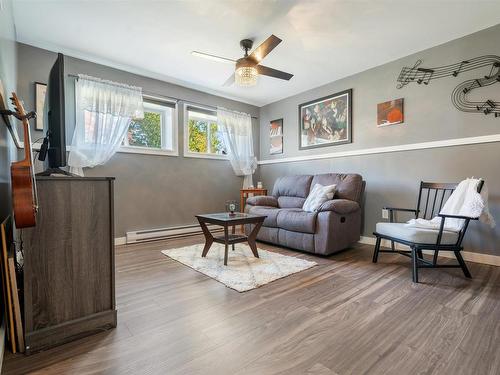 82 Sunnyvale Crescent, Lower Sackville, NS 