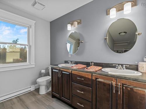 196 Confederation Avenue, Fall River, NS 