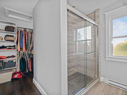 196 Confederation Avenue, Fall River, NS 