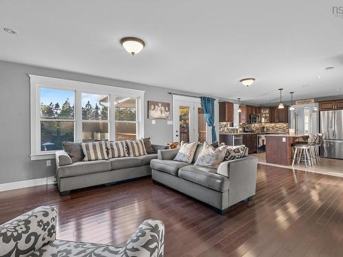 196 Confederation Avenue, Fall River, NS 