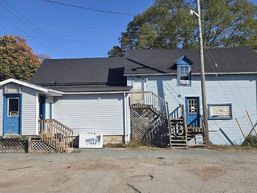 2082 Highway 1, Auburn, NS 