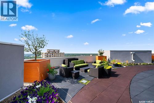 704 2300 Broad Street, Regina, SK - Outdoor With Deck Patio Veranda