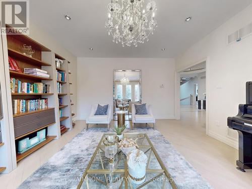 145 Renaissance Court, Vaughan, ON - Indoor Photo Showing Living Room