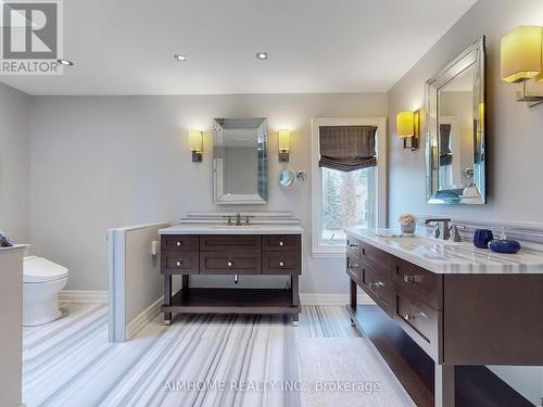 145 Renaissance Court, Vaughan, ON - Indoor Photo Showing Bathroom