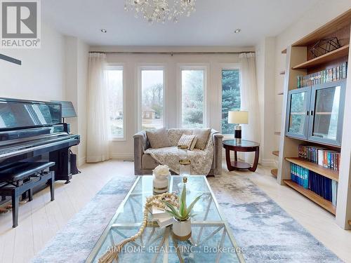 145 Renaissance Court, Vaughan, ON - Indoor Photo Showing Other Room