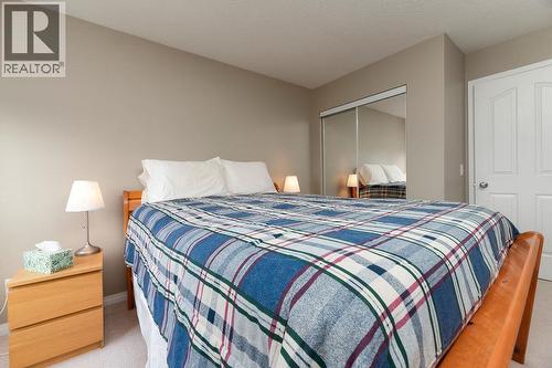 4769 Forsters Landing Unit# 307, Radium Hot Springs, BC - Indoor Photo Showing Bedroom