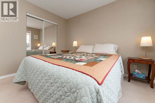 4769 Forsters Landing Unit# 307, Radium Hot Springs, BC - Indoor Photo Showing Bedroom