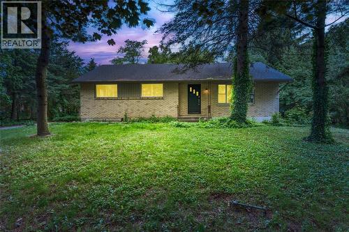 1916 Blackwell Road, Sarnia, ON - Outdoor