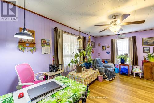 38 Sanderson Street, Brantford, ON - Indoor