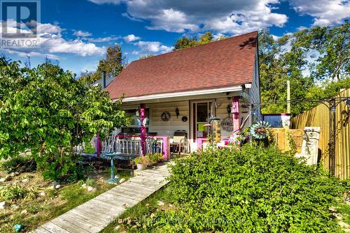38 Sanderson Street, Brantford, ON - Outdoor With Deck Patio Veranda