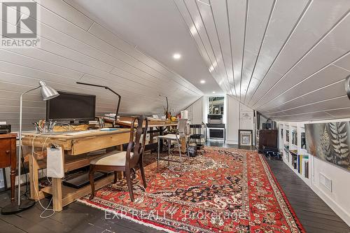 208 Lorne Avenue, Newmarket, ON - Indoor Photo Showing Other Room