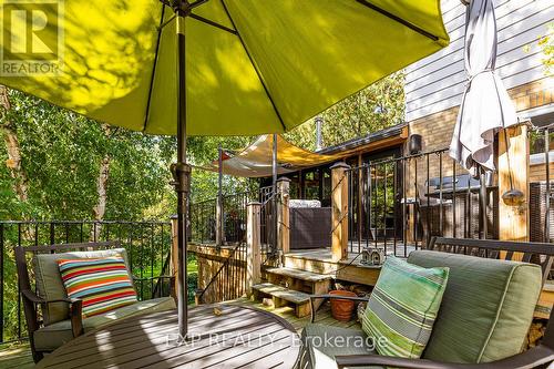 208 Lorne Avenue, Newmarket, ON - Outdoor With Deck Patio Veranda