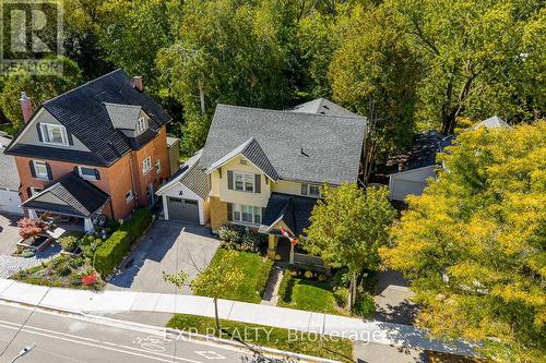 208 Lorne Avenue, Newmarket, ON - Outdoor