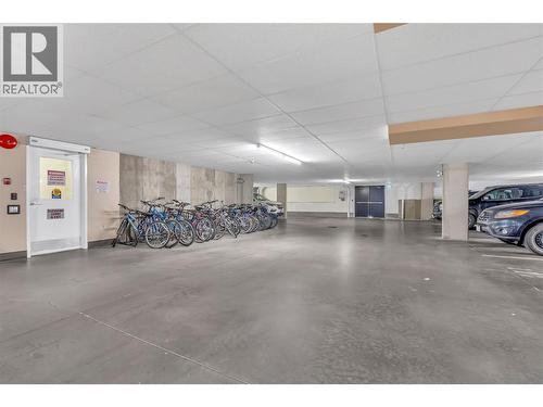 3313 Wilson Street Unit# 214, Penticton, BC - Indoor Photo Showing Garage
