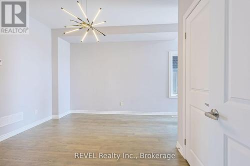 139 Caroline Street, Welland (Lincoln/Crowland), ON - Indoor Photo Showing Other Room
