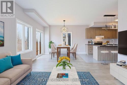 139 Caroline Street, Welland (Lincoln/Crowland), ON - Indoor