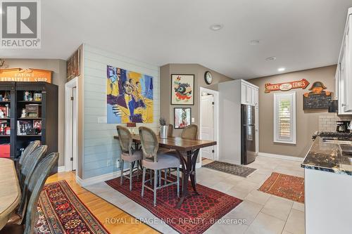 1 Karsam Court, Niagara-On-The-Lake (Town), ON - Indoor Photo Showing Dining Room