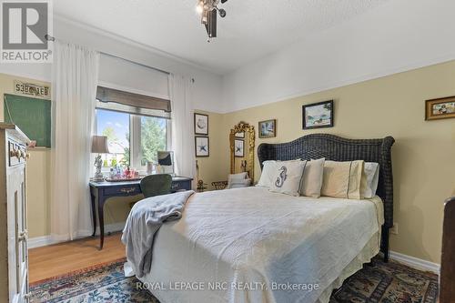 1 Karsam Court, Niagara-On-The-Lake (Town), ON - Indoor Photo Showing Bedroom