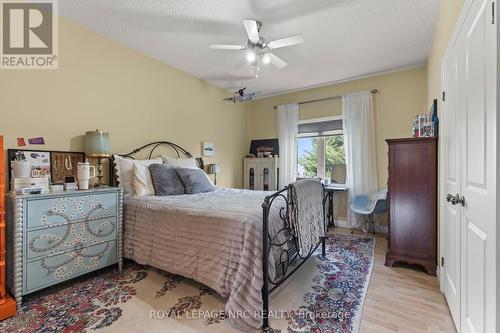 1 Karsam Court, Niagara-On-The-Lake (Town), ON - Indoor Photo Showing Bedroom