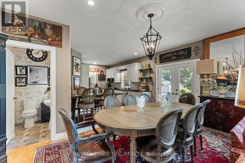 1 Karsam Court, Niagara-On-The-Lake (Town), ON - Indoor Photo Showing Dining Room