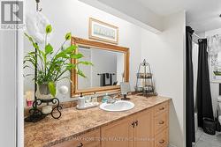 Main level bathroom - 