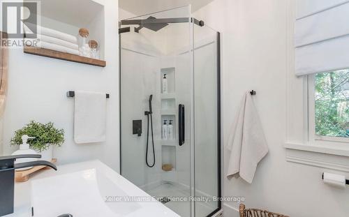 1 Sundown Road, Tiny, ON - Indoor Photo Showing Bathroom