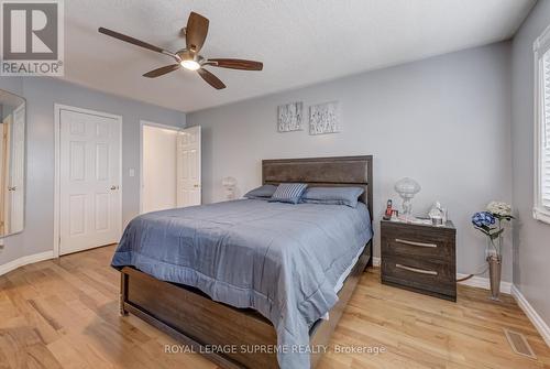 3241 High Springs Crescent, Mississauga, ON - Indoor Photo Showing Bedroom