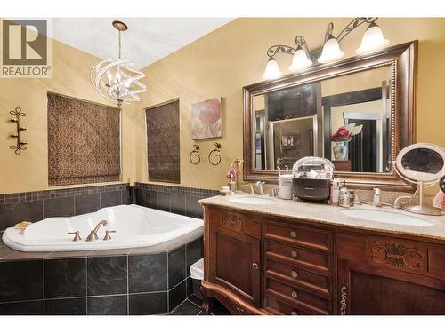 5833 Todd Road, Kamloops, BC - Indoor Photo Showing Bathroom