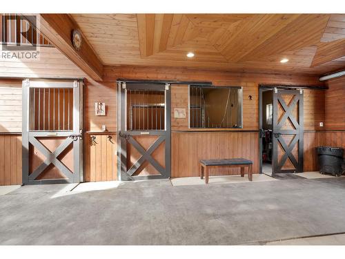 5833 Todd Road, Kamloops, BC - 