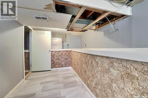 840 Argyle Street, Regina, SK - Indoor