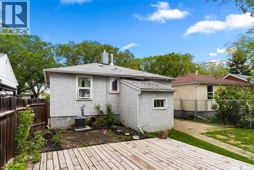 840 Argyle Street, Regina, SK - Outdoor